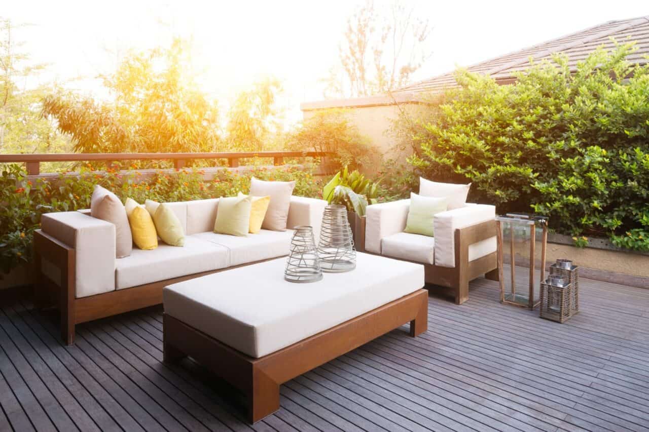 A table topped with lots of furniture