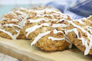 A close up of food, with Cookie and Cake