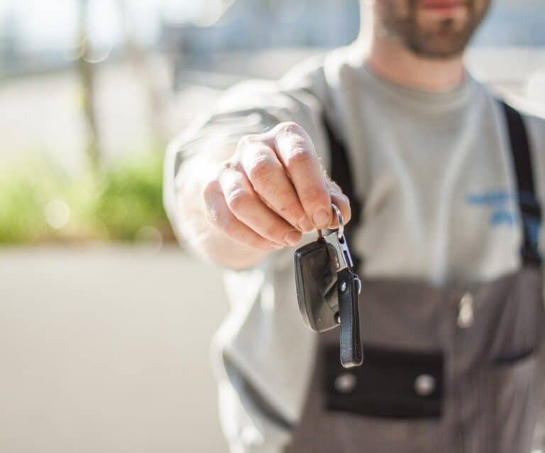 automotive locksmith