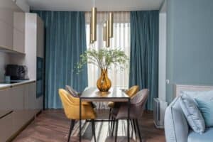 choosing dining chairs