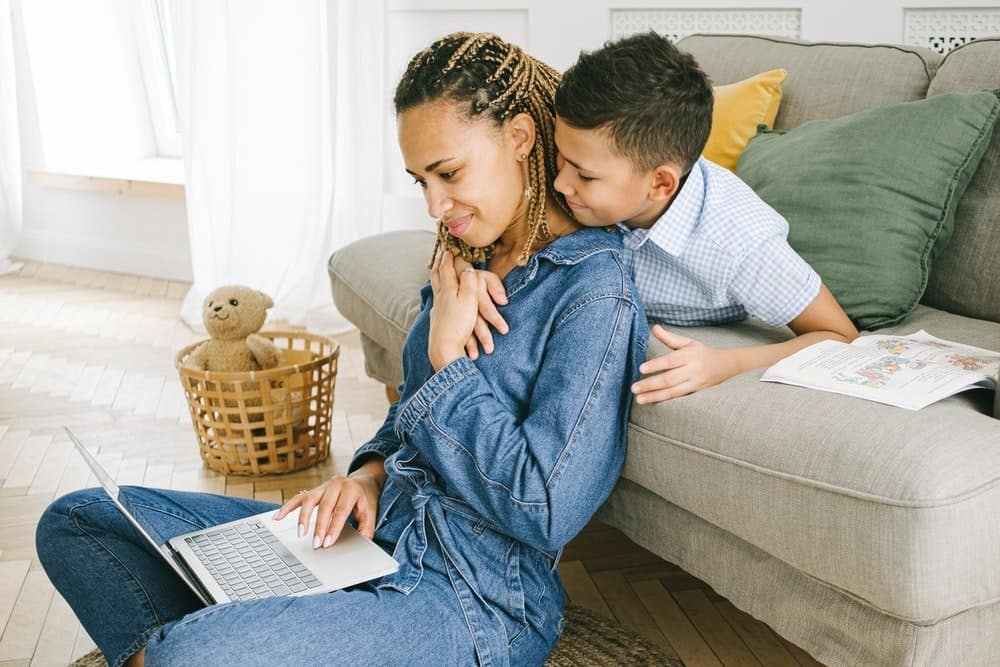 Working From Home Mum? Here’s What You Need to Get Started