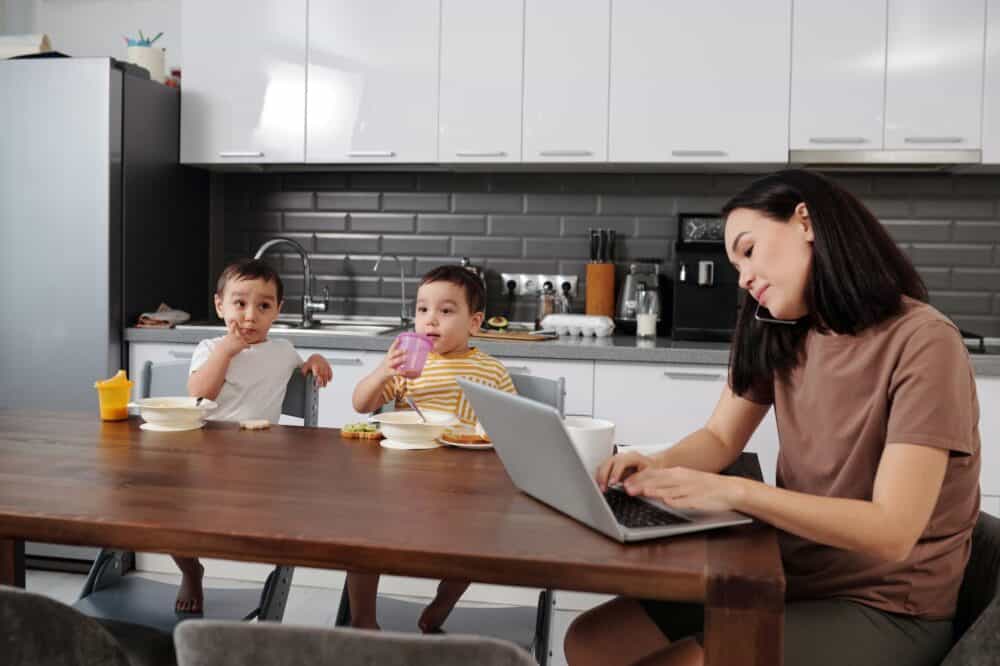 The Survival Guide to Co-Parenting With a Difficult Ex