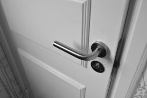 How To Fix Stuck Doors