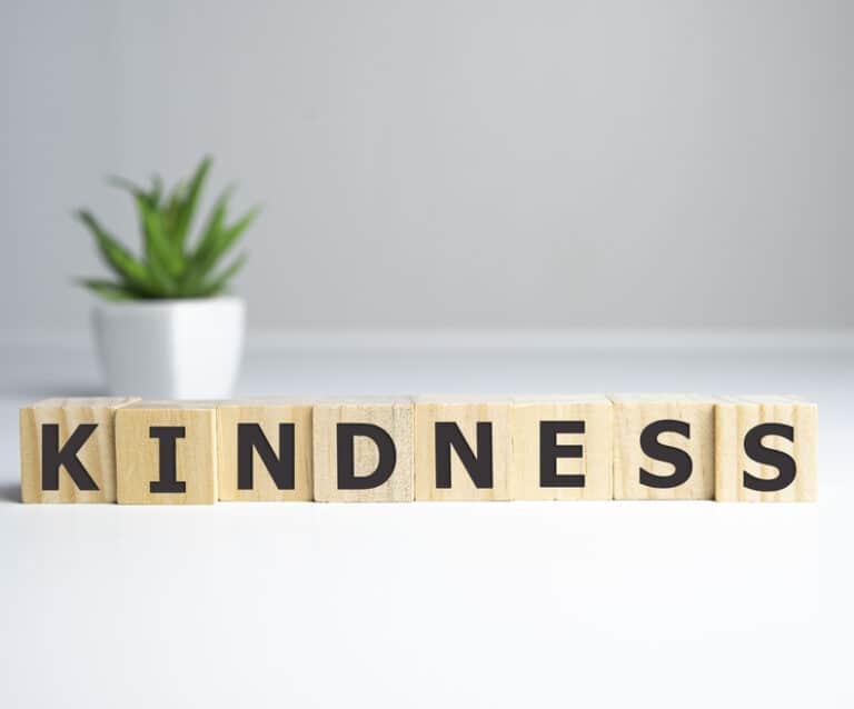 random acts of kindness you can do as a family