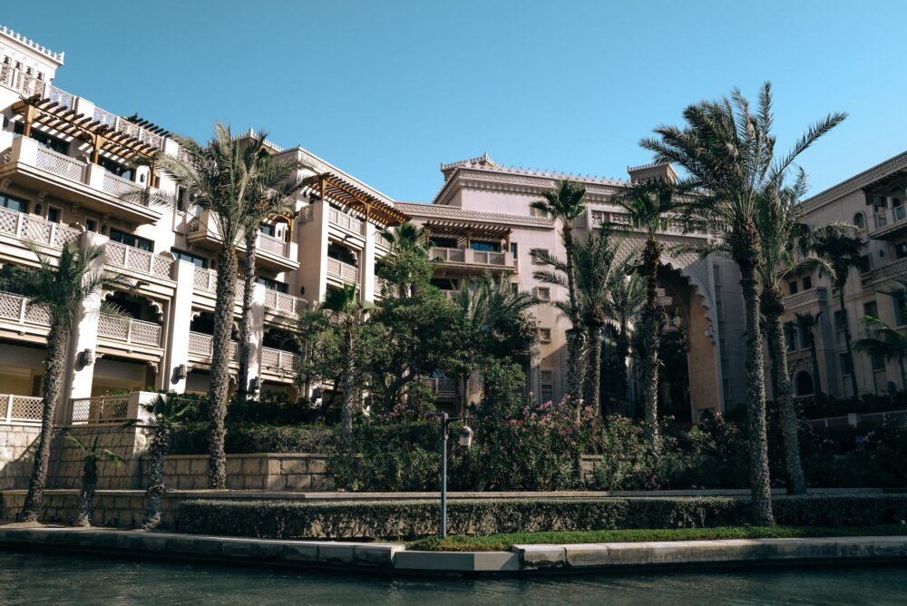 How to Discover the Best Residential Complexes in Dubai for Families: A Comprehensive Guide
