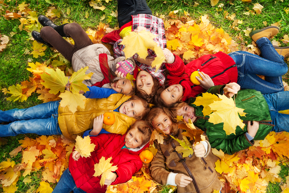 if you're short on Autumn fun ideas and need some friendly pointers, look no further than the autumn activities for kids and parents in this guide. 