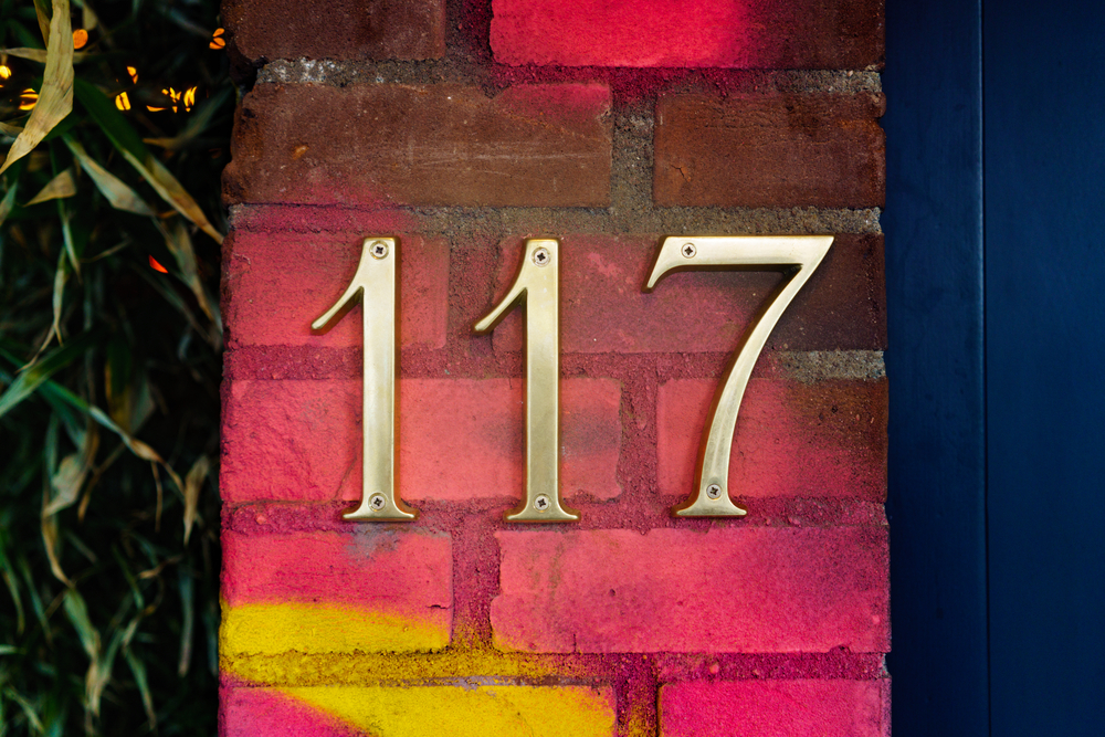 How to Choose the Right House Metal Numbers for Your Home