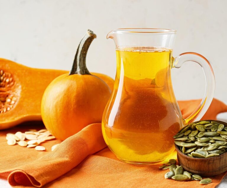 The Color of Pumpkin Seed Oil: Everything You Must Know