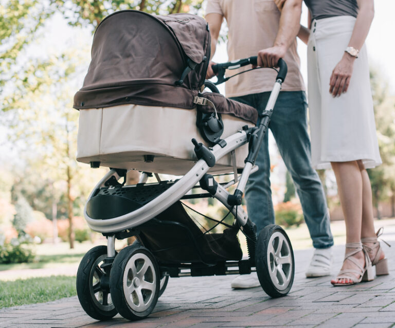 The Ultimate Guide to Choosing the Right Convertible Stroller for Your Growing Family