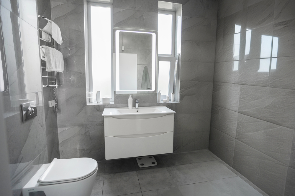 The Benefits of Wet Rooms: A Blend of Safety, Style, and Accessibility