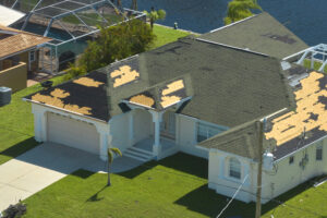 Roof Replacement: Why You Should Hire a Professional Team