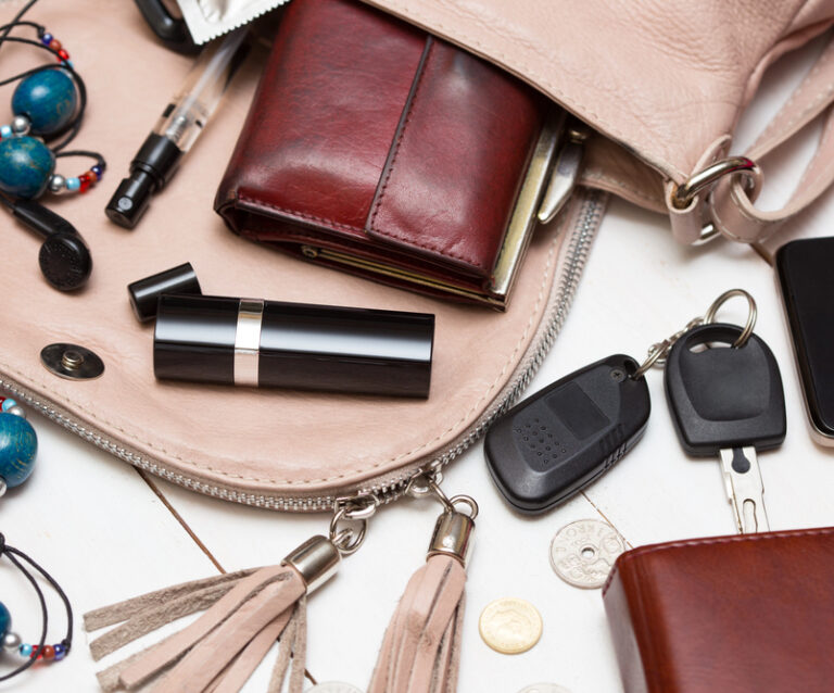 Women’s Wallet Features You Shouldn’t Compromise On