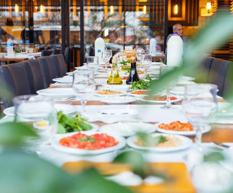 How To Ensure Your New Restaurant Thrives