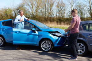 How an Accident Lawyer Builds a Strong Case for You