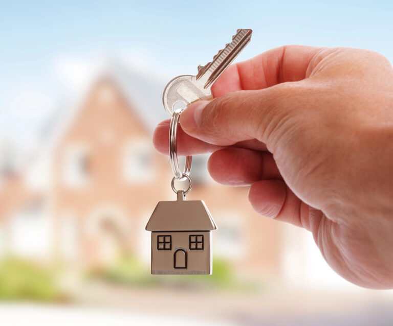 Never Buy a House Until You’ve Done These 10 Things