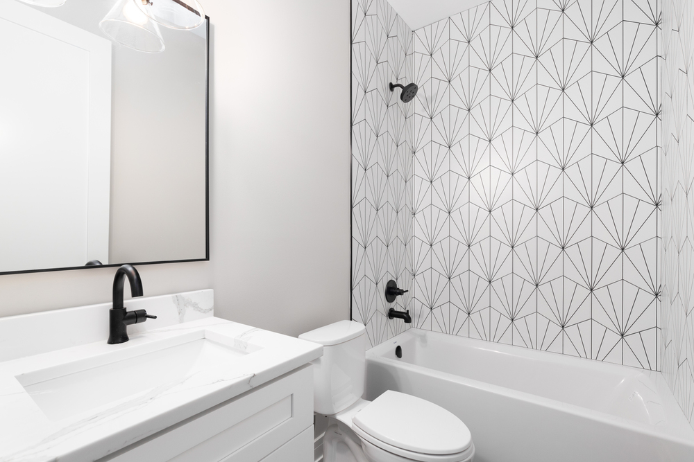 How to Maintain a Durable Acrylic Bathtub?