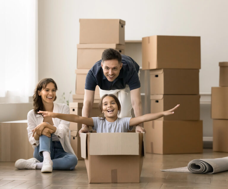 From Boxes to Breakthroughs: How Relocation Can Strengthen Family Bonds