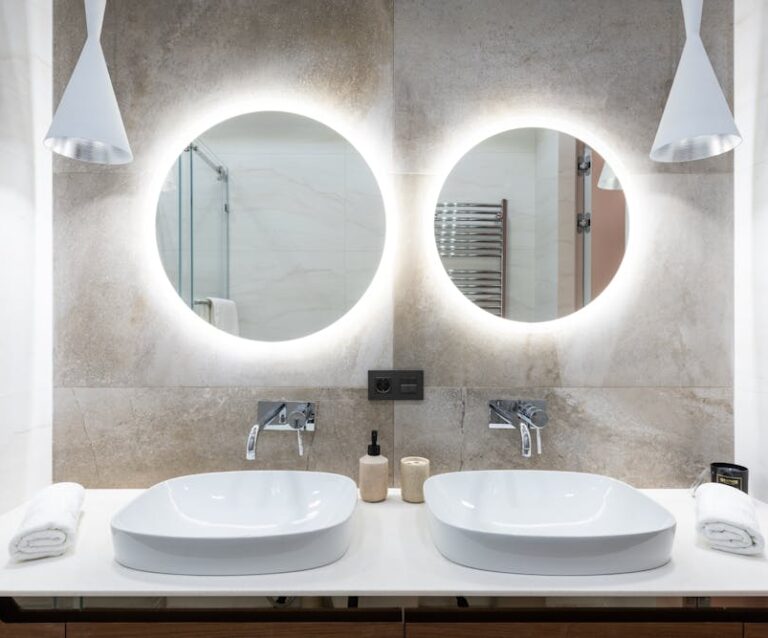 How To Manage Your Office Bathroom To Retain Staff