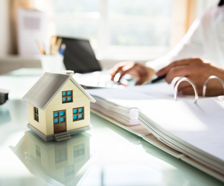 How to Spot a Reputable Conveyancer: Signs You’re in Safe Hands