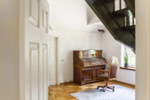 Why Heirloom-Quality Furniture Is a Smart Investment for Family Homes