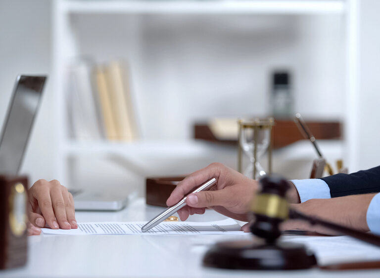 Tips for Getting the Most From a Free Consultation With a Lawyer