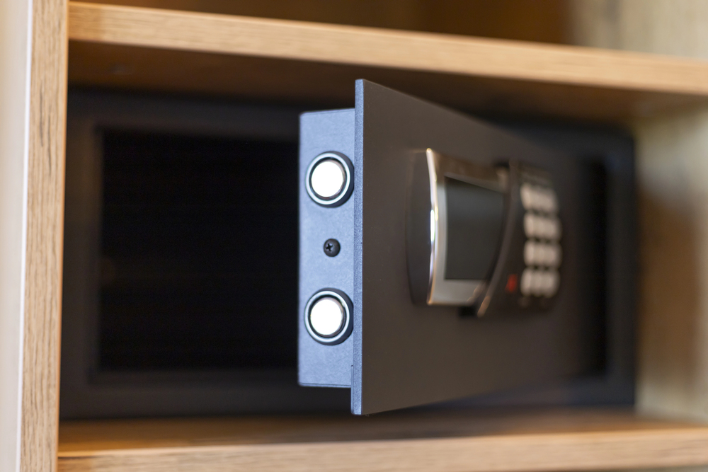6 Essential Features to Consider When Purchasing a Safe